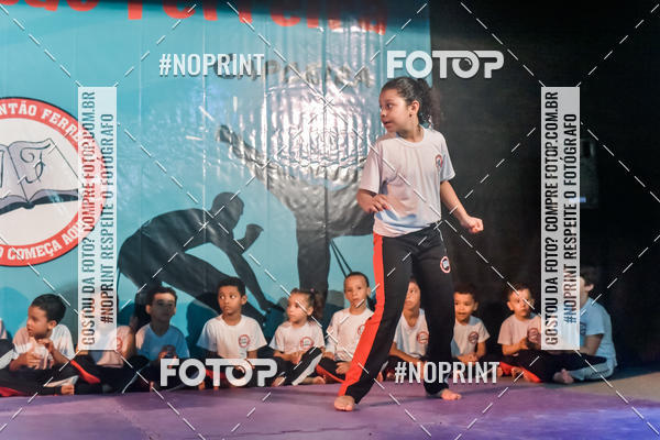 Buy your photos of the eventApresenta��o de Capoeira e Ju Jitsu 2019 on Fotop