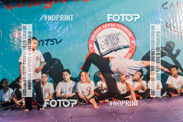 Buy your photos of the eventApresenta��o de Capoeira e Ju Jitsu 2019 on Fotop