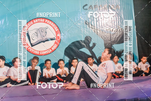 Buy your photos of the eventApresenta��o de Capoeira e Ju Jitsu 2019 on Fotop