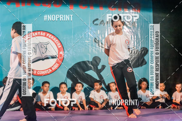 Buy your photos of the eventApresenta��o de Capoeira e Ju Jitsu 2019 on Fotop