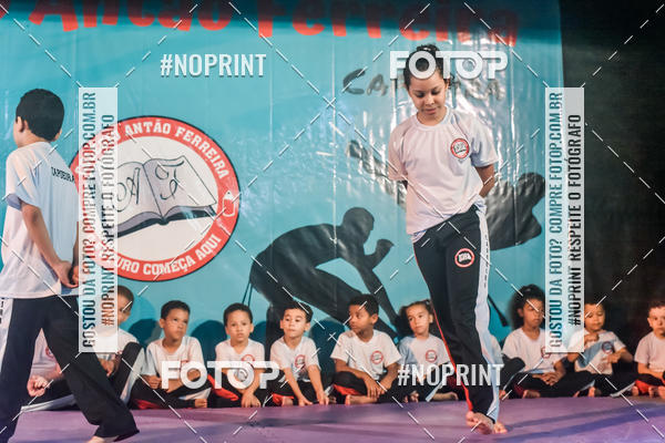 Buy your photos of the eventApresenta��o de Capoeira e Ju Jitsu 2019 on Fotop