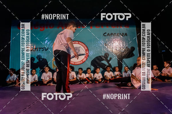 Buy your photos of the eventApresenta��o de Capoeira e Ju Jitsu 2019 on Fotop
