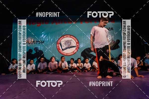 Buy your photos of the eventApresenta��o de Capoeira e Ju Jitsu 2019 on Fotop