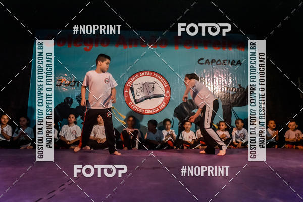 Buy your photos of the eventApresenta��o de Capoeira e Ju Jitsu 2019 on Fotop