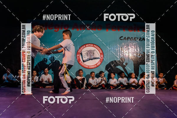 Buy your photos of the eventApresenta��o de Capoeira e Ju Jitsu 2019 on Fotop