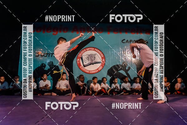 Buy your photos of the eventApresenta��o de Capoeira e Ju Jitsu 2019 on Fotop
