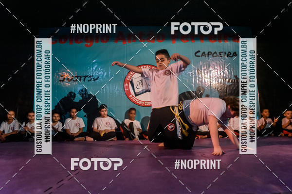 Buy your photos of the eventApresenta��o de Capoeira e Ju Jitsu 2019 on Fotop
