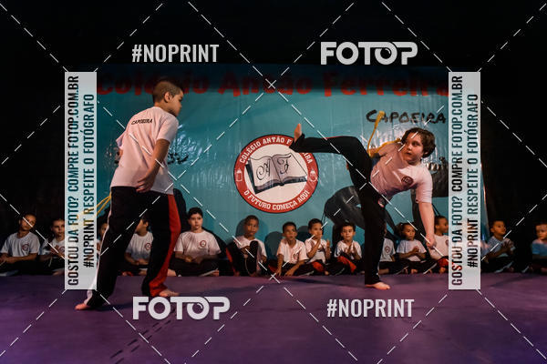 Buy your photos of the eventApresenta��o de Capoeira e Ju Jitsu 2019 on Fotop