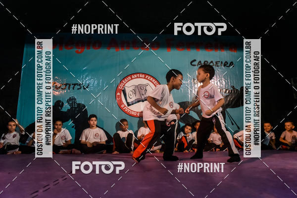 Buy your photos of the eventApresenta��o de Capoeira e Ju Jitsu 2019 on Fotop
