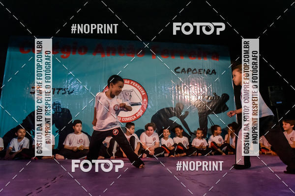 Buy your photos of the eventApresenta��o de Capoeira e Ju Jitsu 2019 on Fotop