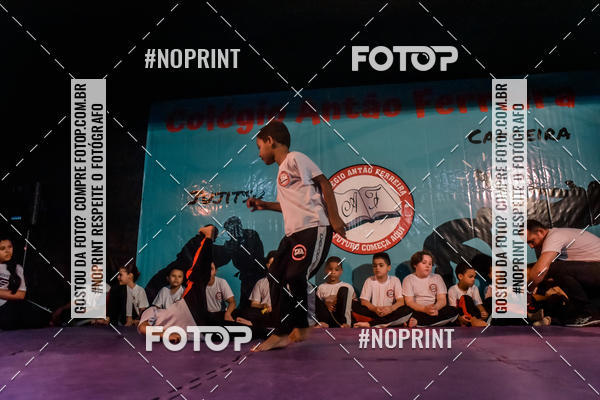 Buy your photos of the eventApresenta��o de Capoeira e Ju Jitsu 2019 on Fotop
