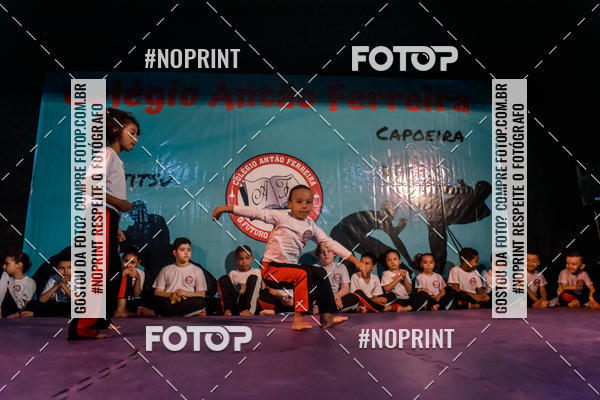 Buy your photos of the eventApresenta��o de Capoeira e Ju Jitsu 2019 on Fotop