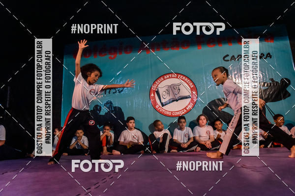 Buy your photos of the eventApresenta��o de Capoeira e Ju Jitsu 2019 on Fotop