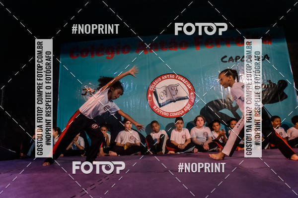 Buy your photos of the eventApresenta��o de Capoeira e Ju Jitsu 2019 on Fotop