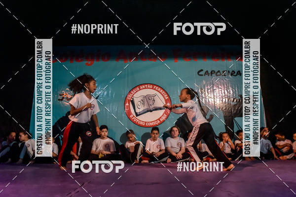 Buy your photos of the eventApresenta��o de Capoeira e Ju Jitsu 2019 on Fotop