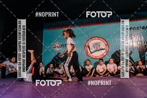 Buy your photos of the eventApresenta��o de Capoeira e Ju Jitsu 2019 on Fotop