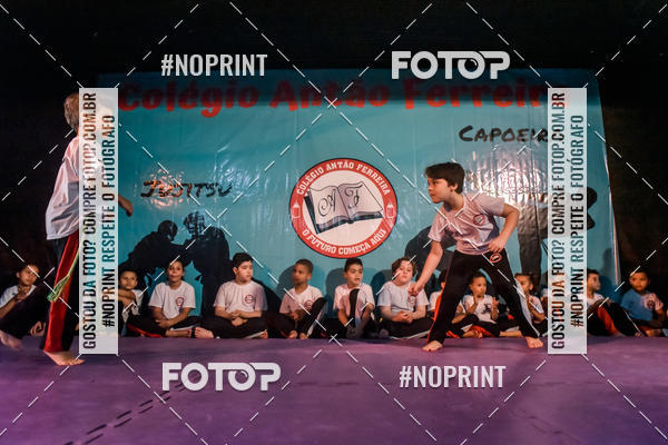 Buy your photos of the eventApresenta��o de Capoeira e Ju Jitsu 2019 on Fotop