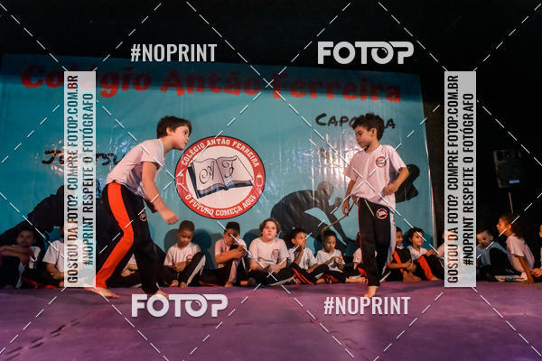 Buy your photos of the eventApresenta��o de Capoeira e Ju Jitsu 2019 on Fotop