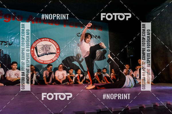 Buy your photos of the eventApresenta��o de Capoeira e Ju Jitsu 2019 on Fotop