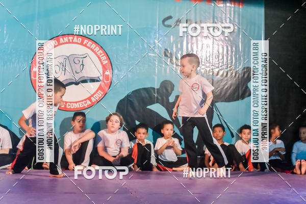 Buy your photos of the eventApresenta��o de Capoeira e Ju Jitsu 2019 on Fotop