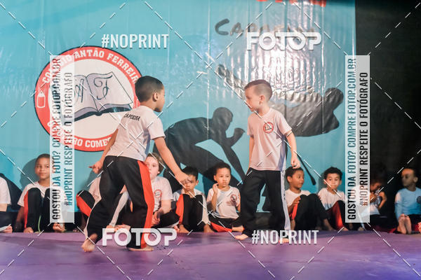 Buy your photos of the eventApresenta��o de Capoeira e Ju Jitsu 2019 on Fotop