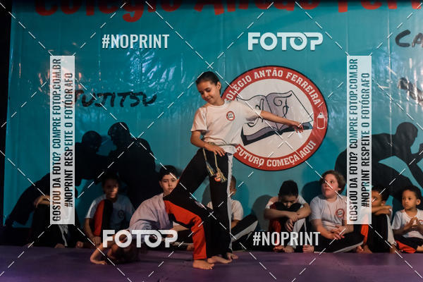 Buy your photos of the eventApresenta��o de Capoeira e Ju Jitsu 2019 on Fotop