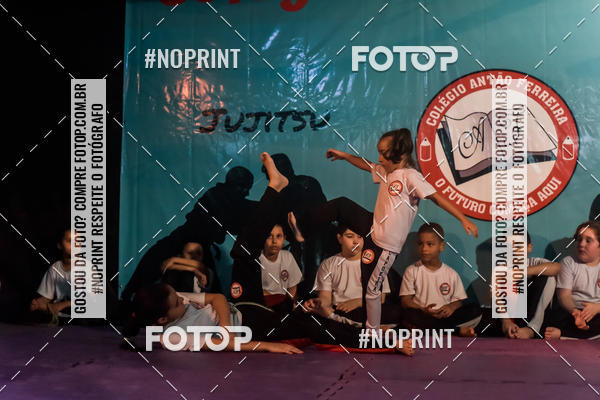 Buy your photos of the eventApresenta��o de Capoeira e Ju Jitsu 2019 on Fotop
