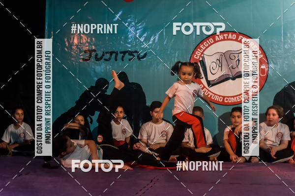 Buy your photos of the eventApresenta��o de Capoeira e Ju Jitsu 2019 on Fotop