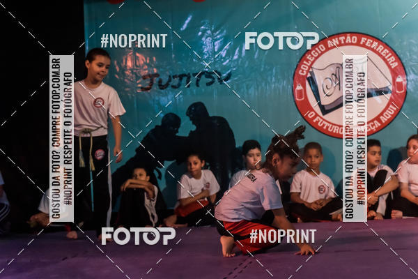 Buy your photos of the eventApresenta��o de Capoeira e Ju Jitsu 2019 on Fotop