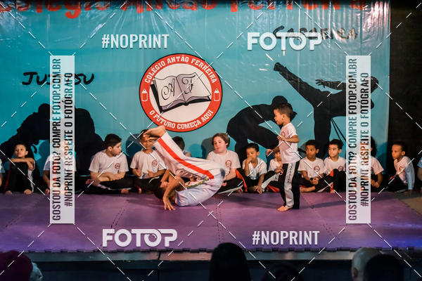 Buy your photos of the eventApresenta��o de Capoeira e Ju Jitsu 2019 on Fotop