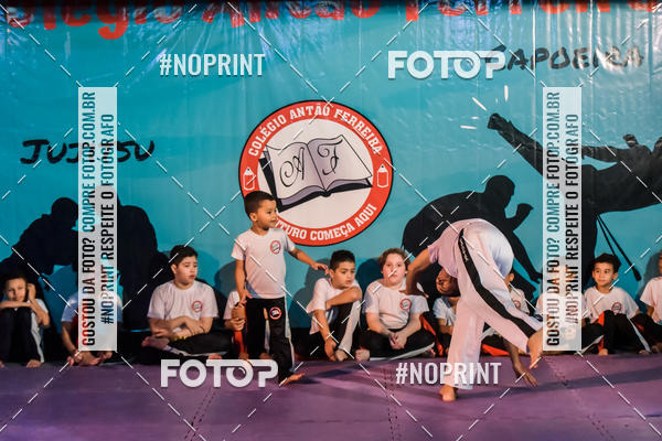 Buy your photos of the eventApresenta��o de Capoeira e Ju Jitsu 2019 on Fotop