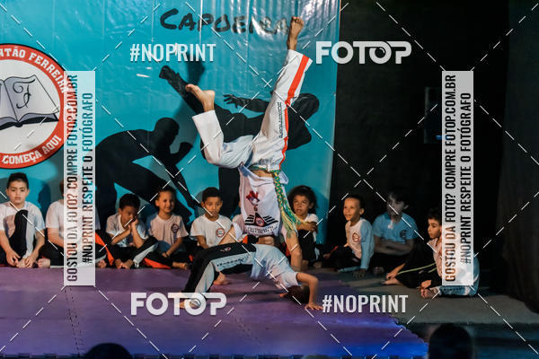 Buy your photos of the eventApresenta��o de Capoeira e Ju Jitsu 2019 on Fotop