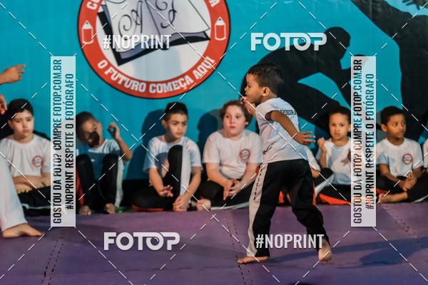 Buy your photos of the eventApresenta��o de Capoeira e Ju Jitsu 2019 on Fotop