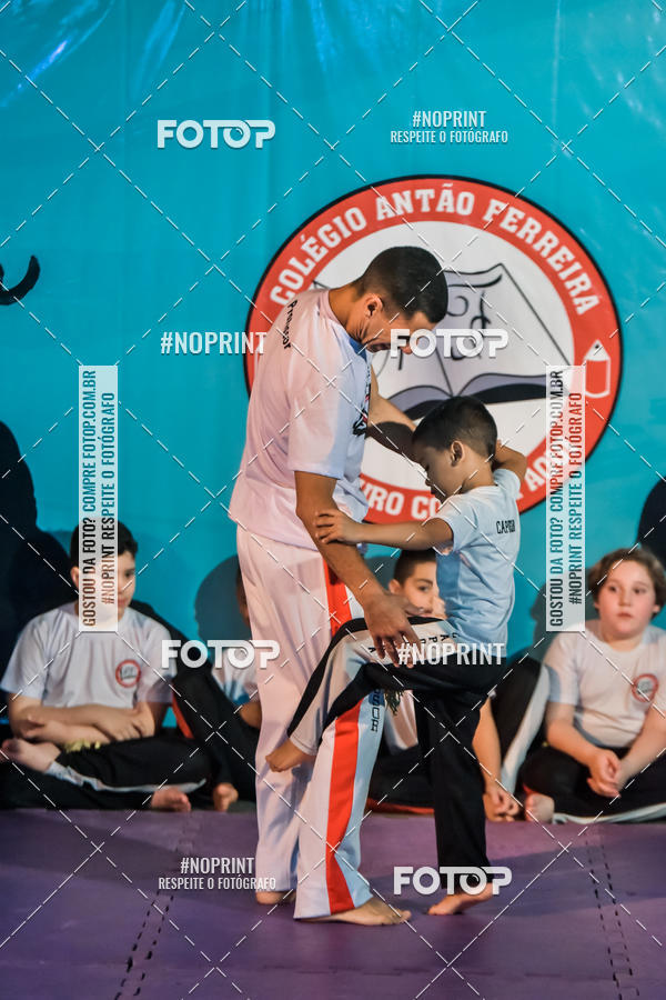 Buy your photos of the eventApresenta��o de Capoeira e Ju Jitsu 2019 on Fotop