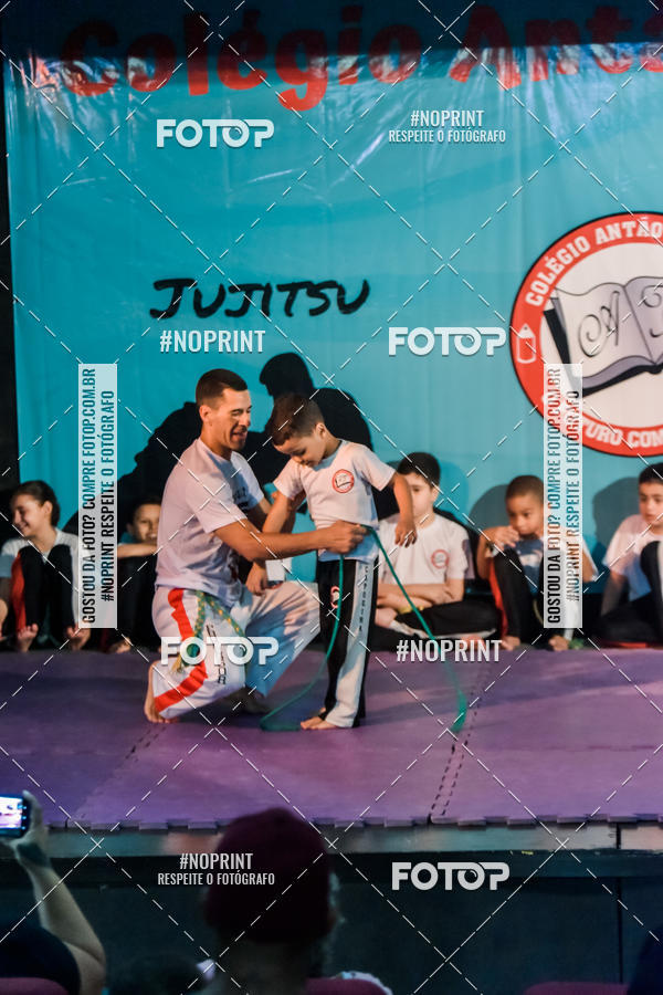 Buy your photos of the eventApresenta��o de Capoeira e Ju Jitsu 2019 on Fotop