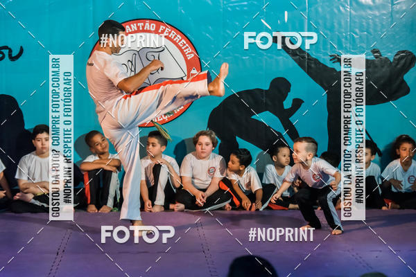 Buy your photos of the eventApresenta��o de Capoeira e Ju Jitsu 2019 on Fotop