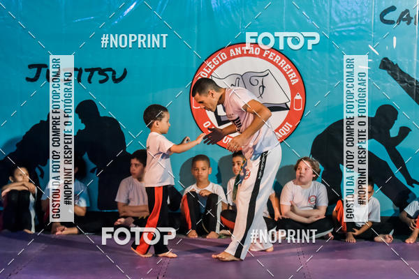 Buy your photos of the eventApresenta��o de Capoeira e Ju Jitsu 2019 on Fotop