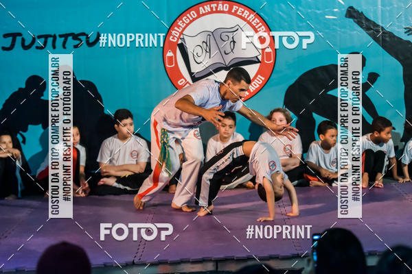 Buy your photos of the eventApresenta��o de Capoeira e Ju Jitsu 2019 on Fotop