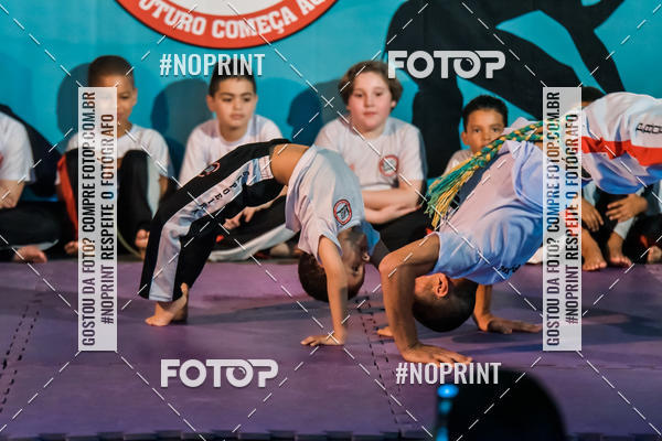 Buy your photos of the eventApresenta��o de Capoeira e Ju Jitsu 2019 on Fotop