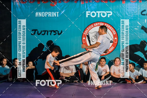 Buy your photos of the eventApresenta��o de Capoeira e Ju Jitsu 2019 on Fotop
