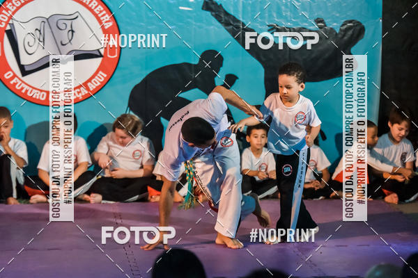 Buy your photos of the eventApresenta��o de Capoeira e Ju Jitsu 2019 on Fotop