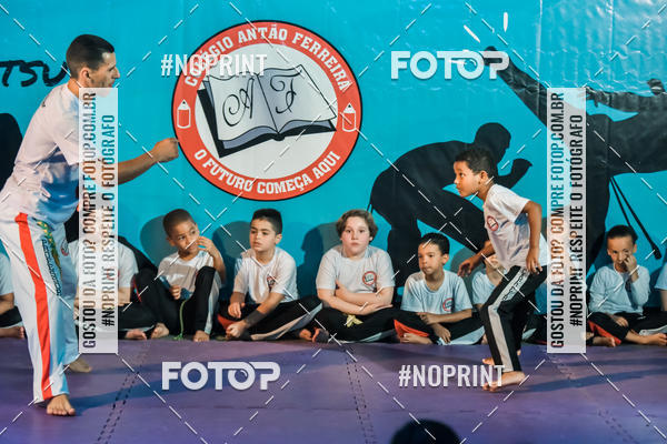 Buy your photos of the eventApresenta��o de Capoeira e Ju Jitsu 2019 on Fotop