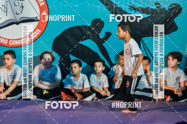 Buy your photos of the eventApresenta��o de Capoeira e Ju Jitsu 2019 on Fotop