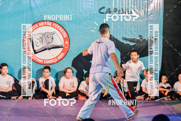 Buy your photos of the eventApresenta��o de Capoeira e Ju Jitsu 2019 on Fotop