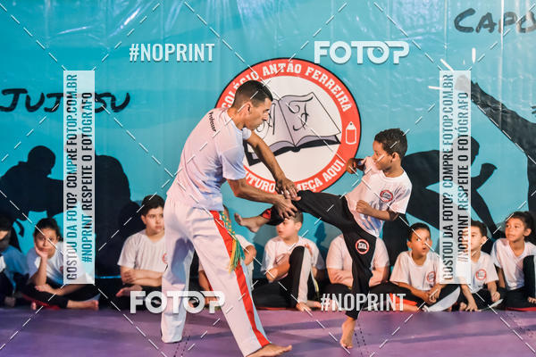 Buy your photos of the eventApresenta��o de Capoeira e Ju Jitsu 2019 on Fotop
