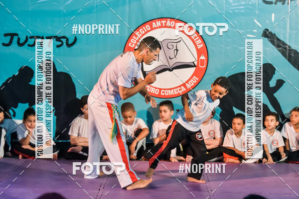 Buy your photos of the eventApresenta��o de Capoeira e Ju Jitsu 2019 on Fotop