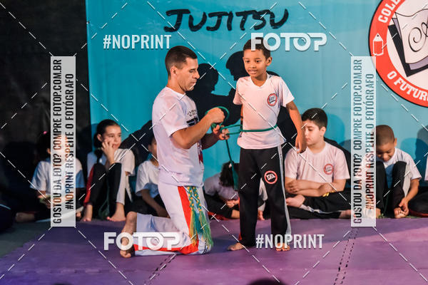 Buy your photos of the eventApresenta��o de Capoeira e Ju Jitsu 2019 on Fotop
