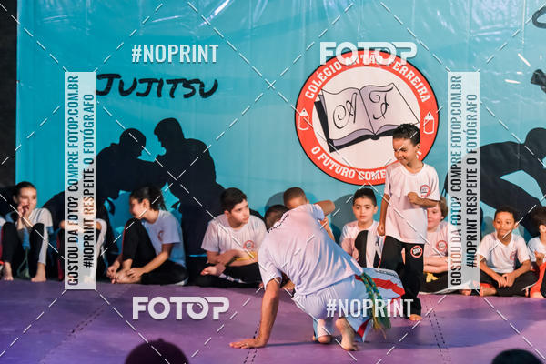 Buy your photos of the eventApresenta��o de Capoeira e Ju Jitsu 2019 on Fotop