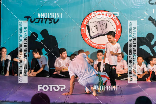 Buy your photos of the eventApresenta��o de Capoeira e Ju Jitsu 2019 on Fotop