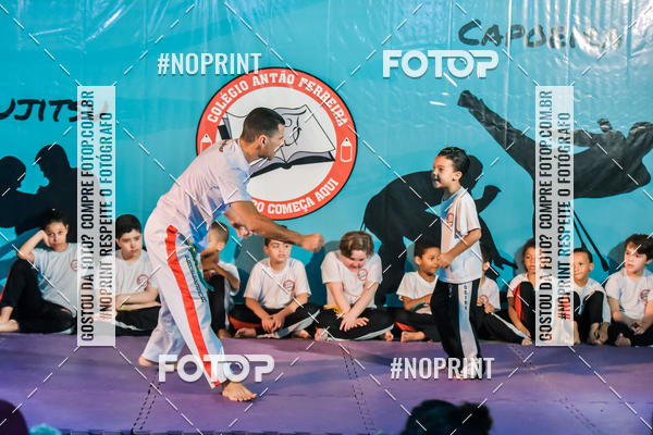 Buy your photos of the eventApresenta��o de Capoeira e Ju Jitsu 2019 on Fotop